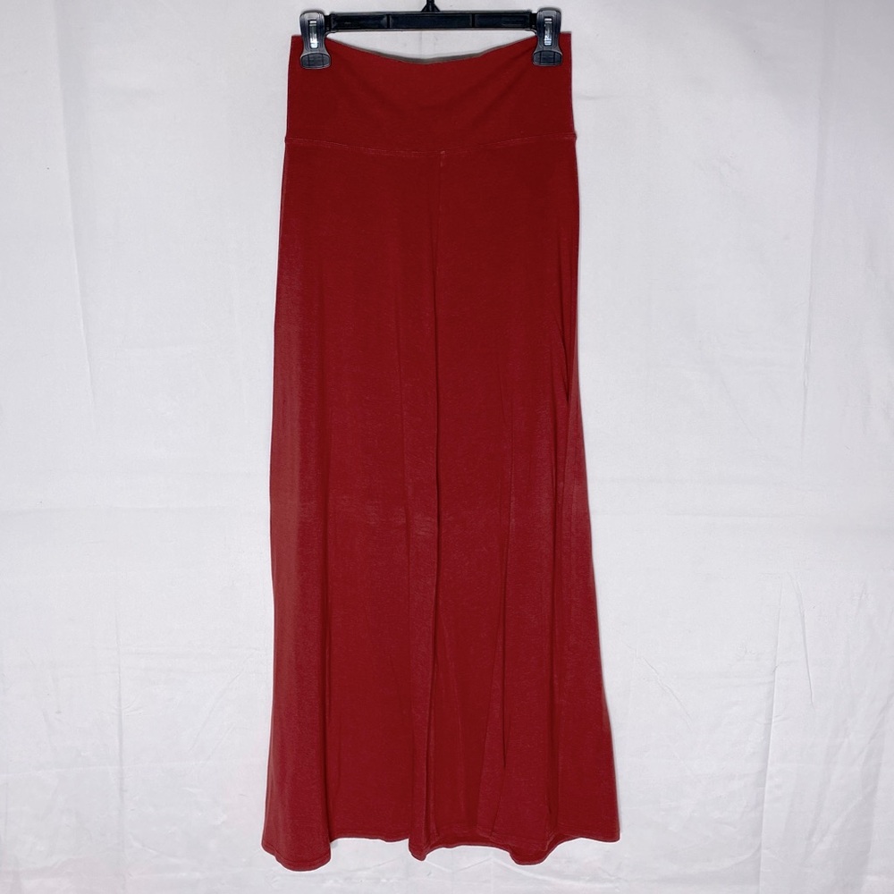 Arwens Apparel Brick Red Stretchy Midi Skirt S